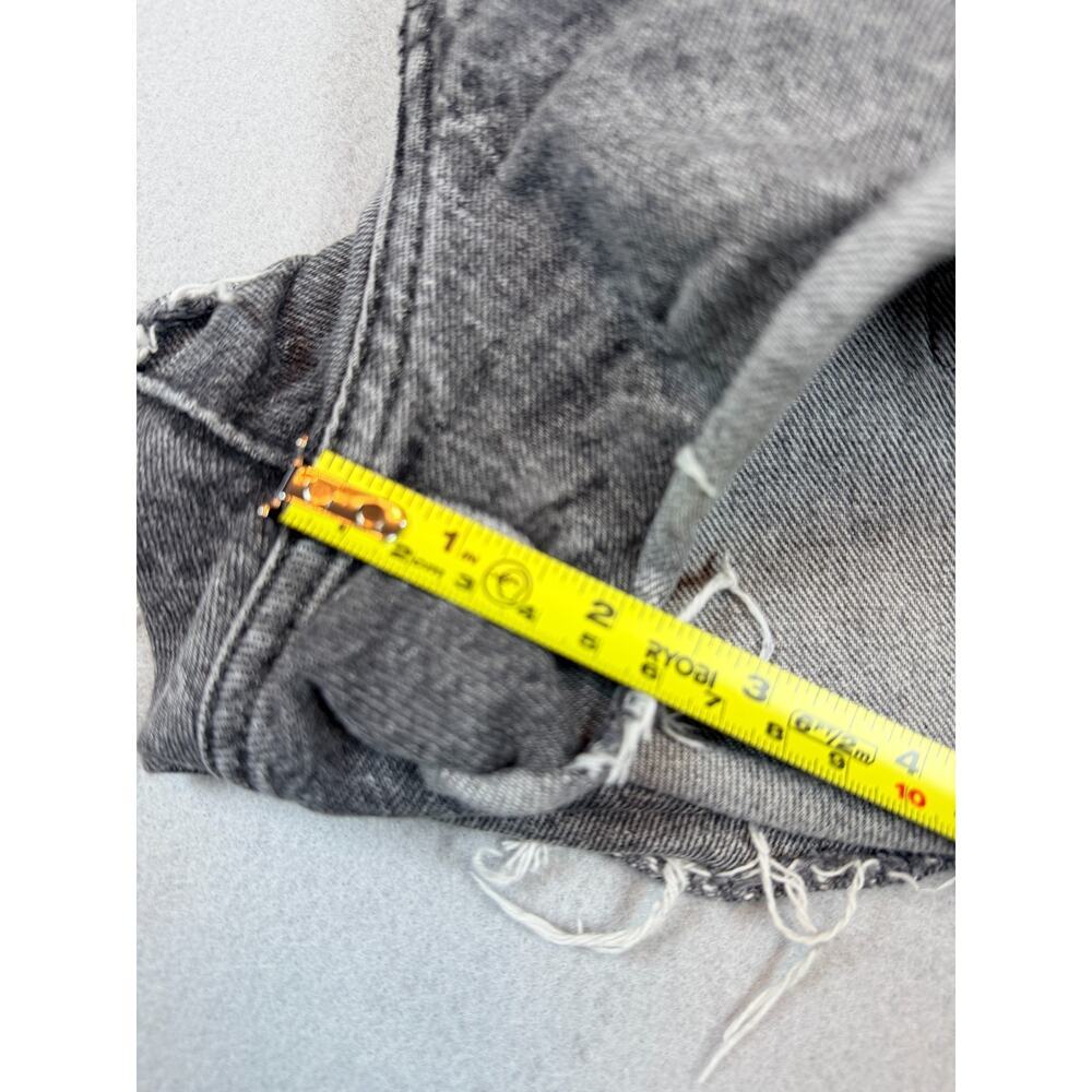 Levi's 501 Women's Denim Cutoff Shorts Size 28 Gray Black Distressed High Rise - Picture 6 of 8